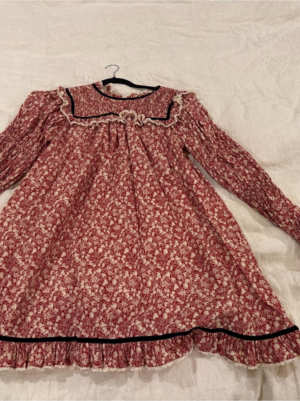 Doen Red Floral Long-Sleeve mini dress with Ruffle Trim